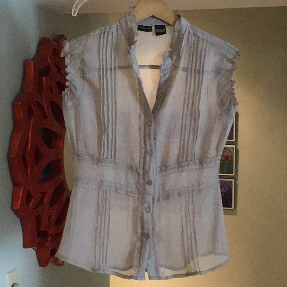 Crown of Hearts Romantic blouse